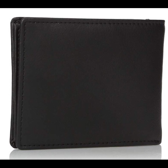 💵Men’s Dockers Wallet💵 - Picture 2 of 4